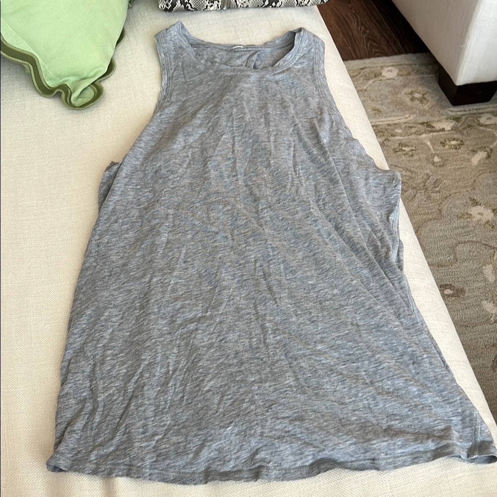 Lululemon Athletica Gray Sleeveless Relaxed Muscle Tee